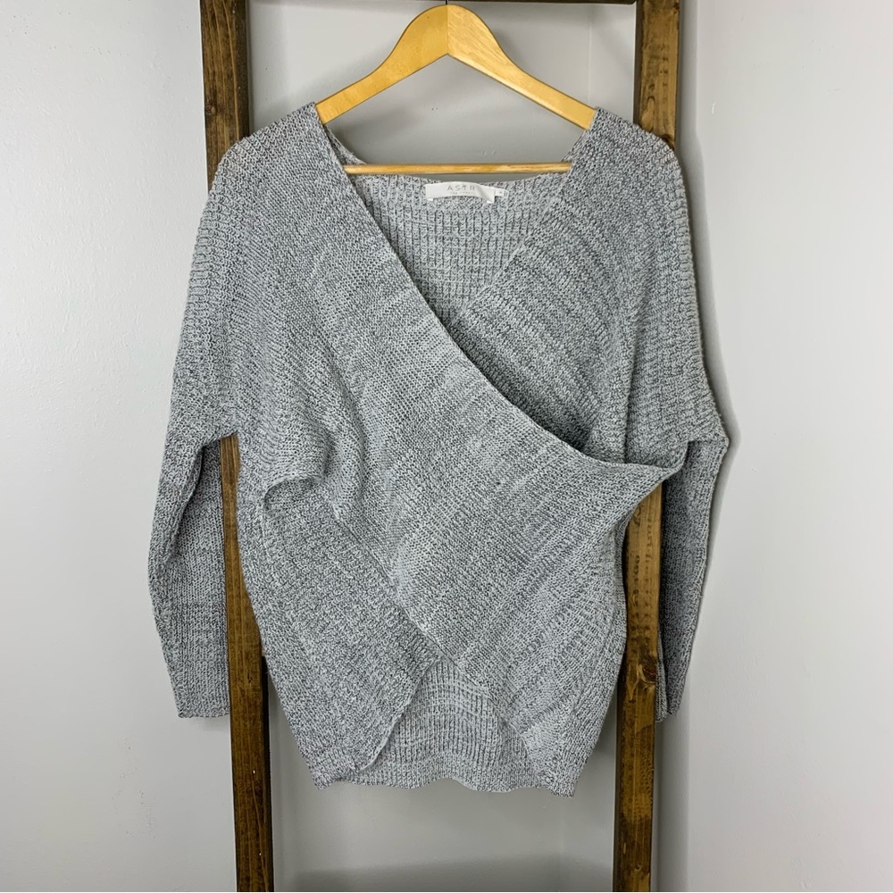 ASTR The Label Cross Sweater Size S